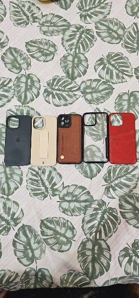 Iphone 13 pro max 5  original cases and covers. 4