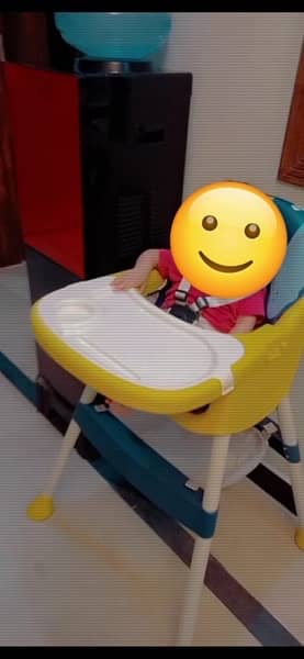 2 in 1 Baby High Chair with Adjustable Legs 2