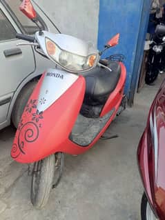 scooties 49cc,electric,100cc contact at 03004142432 0