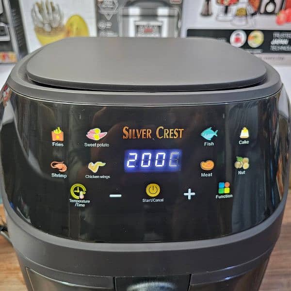 SILVER CREST 8 LITER LARGE AIR FRYER LCD TOUCH DISPLAY AIRFRYER NEW 11