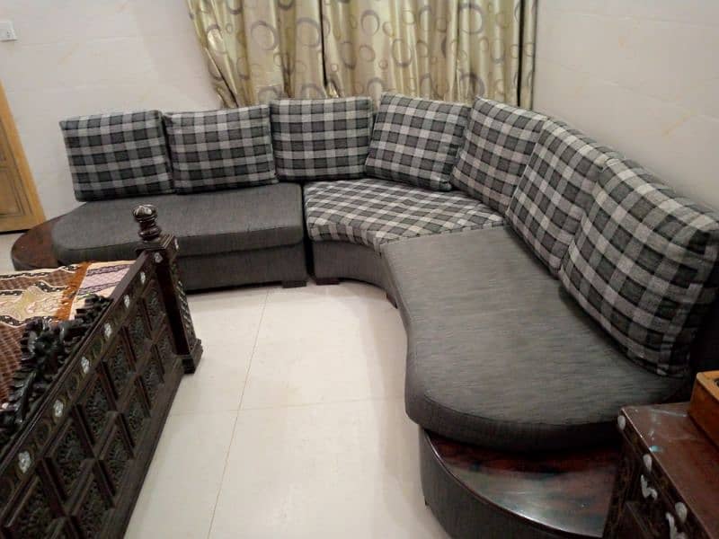 c shape sofa 1