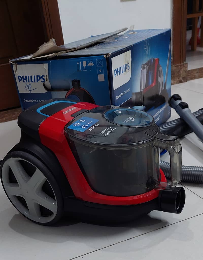PHILIPS bagless Vacuum Cleaner 1900w 2