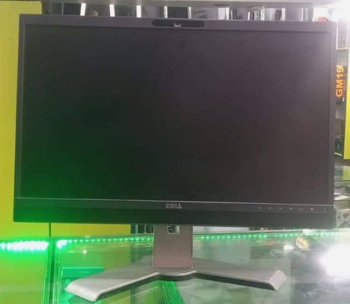 Dell P2418HZM FHD IPS LED Monitor 0