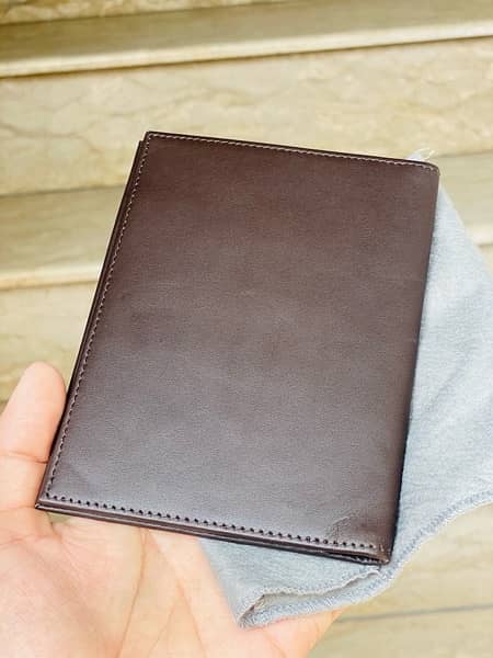 Victorinox Altius Edge Peano Bi-Fold Passport Cover with card holder 2