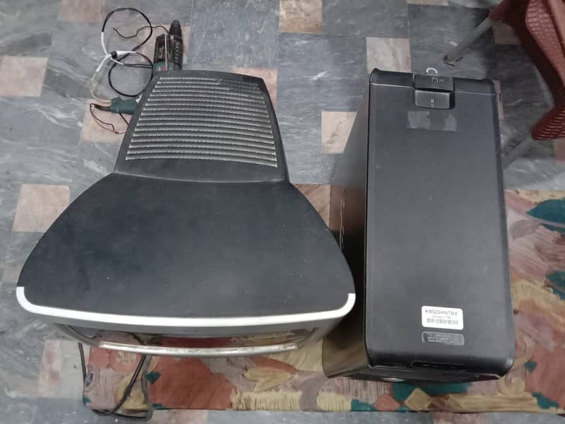 Cheap Computer Intel Core 2 Due with Original HP Monitor 15 Inch 9
