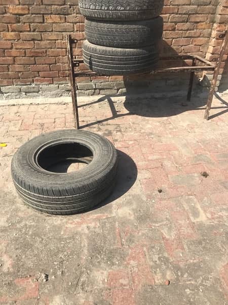 4 jeep tyres 10