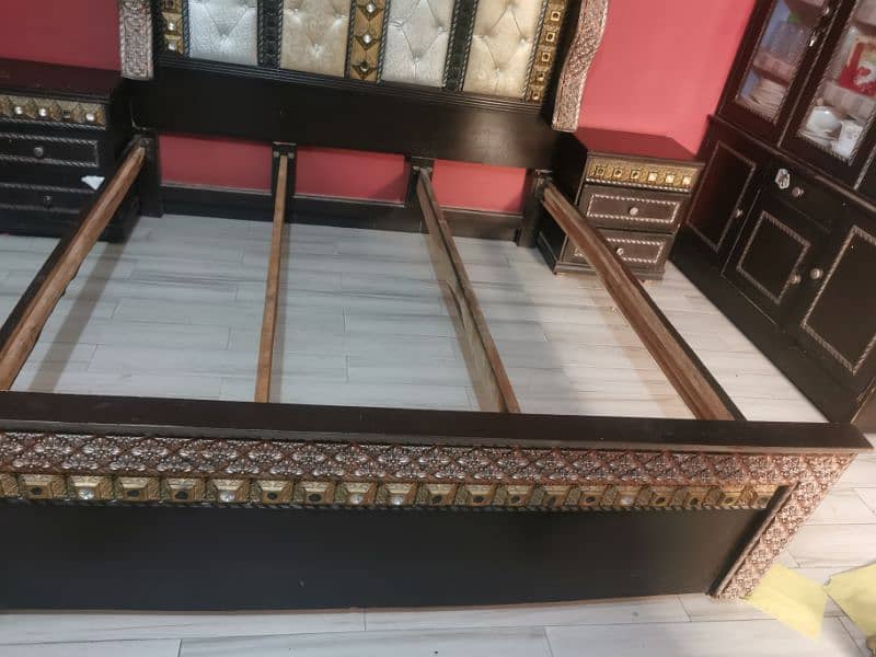 Complete Bed Set For Sale 8