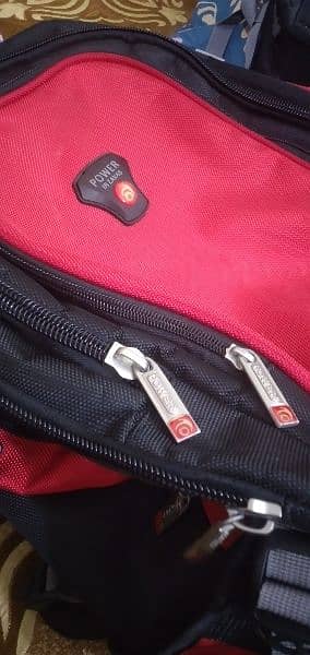 Power School Trolley bag 1