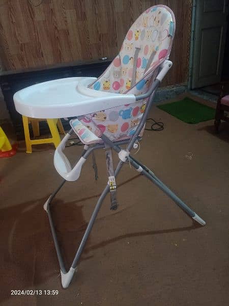 hight chairs for baby new condition good quality 2