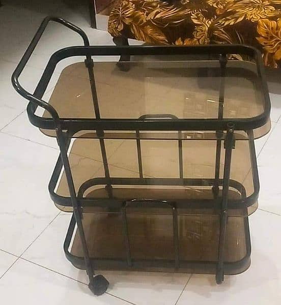 serving trolly for sell condition used like good 4