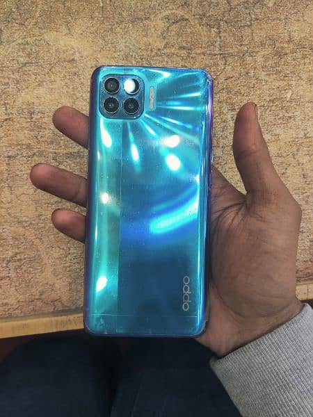 Oppo f 17 pro 3