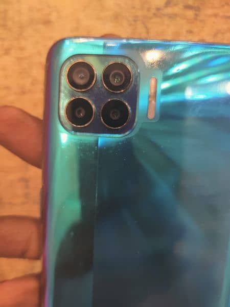 Oppo f 17 pro 4