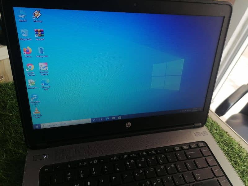 Hp 640 G1 i5 4th generation 9