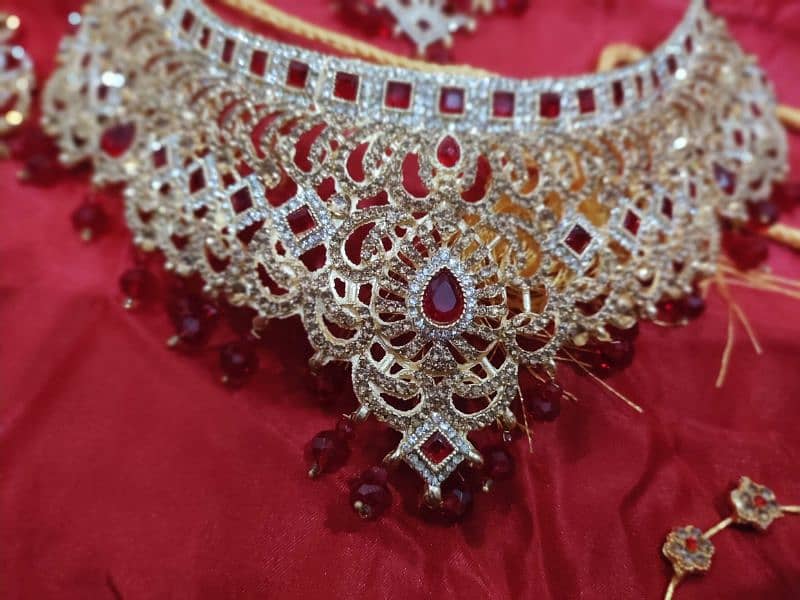 bridel lhenga unstich with jewelry 5