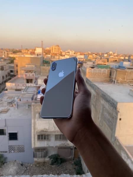 iPhone X 64gb Pta Approved with Box & Accessories 2