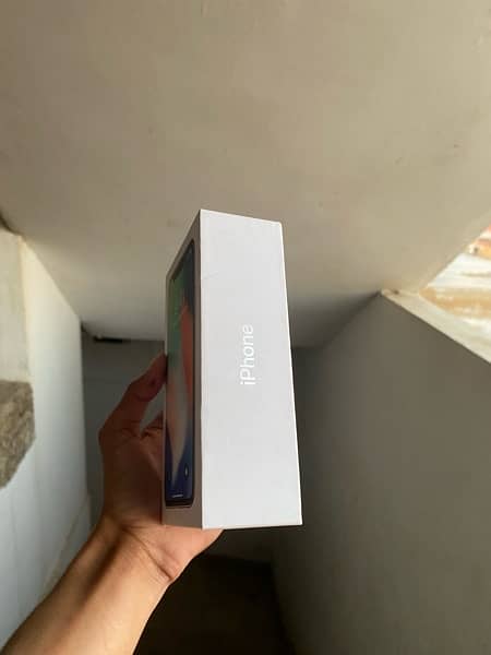 iPhone X 64gb Pta Approved with Box & Accessories 11