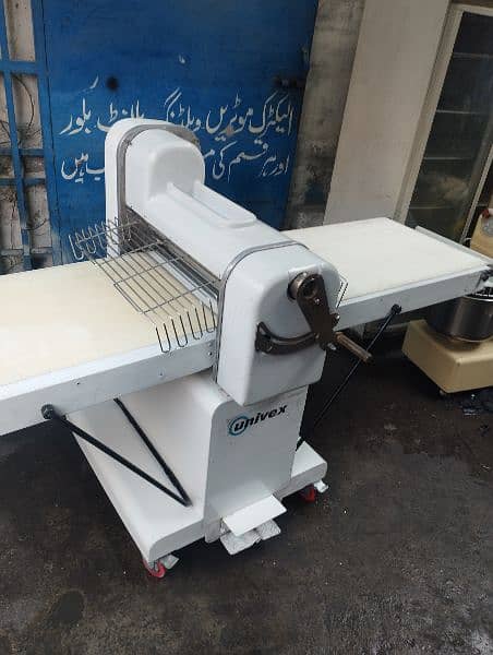 Dough Sheeter machine 24 inches belt size made in Germany 14
