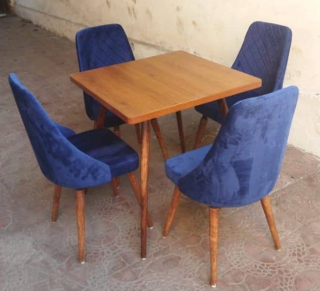 fancy/modran chairs and table set 8