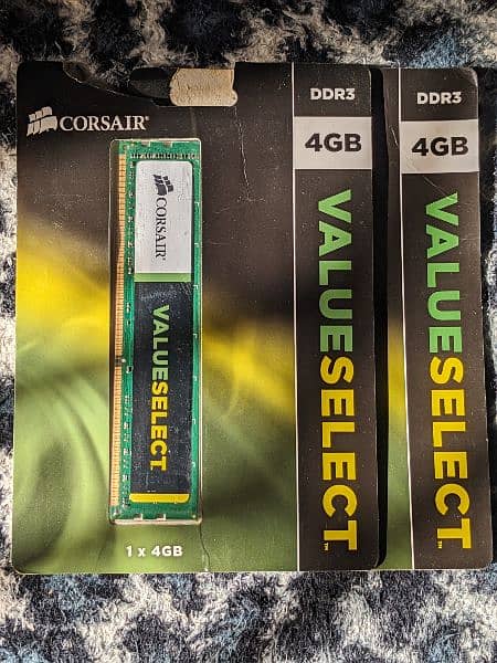 Corsair 8GB (4x2) DDR3 RAM (PC Memory) (Computer Parts) 2