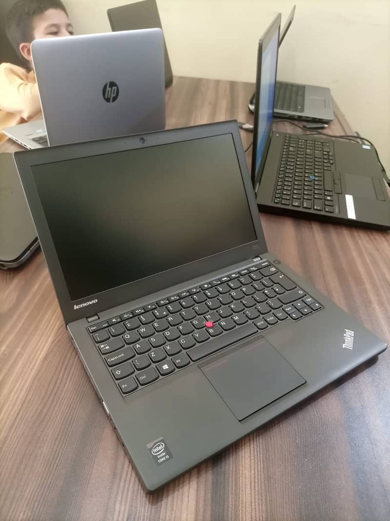 Lenovo Thinkpad X240 Core i5 4th Gen 4GB Ram 500GB HDD, 2