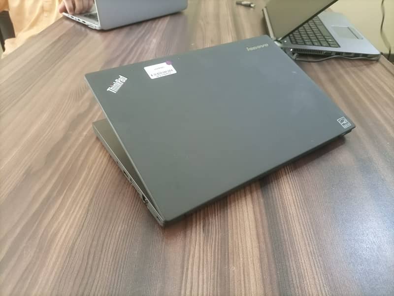 Lenovo X240 Core i5 4th Gen 4GB Ram 500GB 7