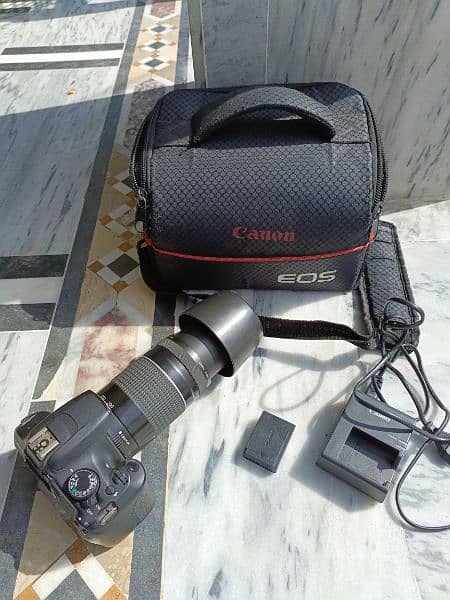 Canon 1200D camera 75-300 lense 6