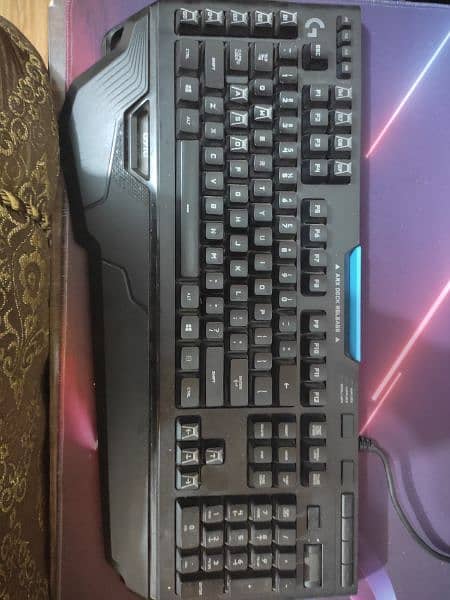 Logitech g910 Orion spark gaming keyboard rgb colors 1