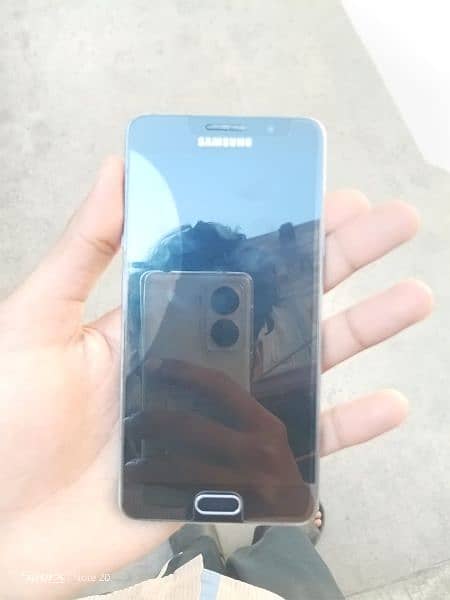 Samsung Galaxy A5(2016) 2