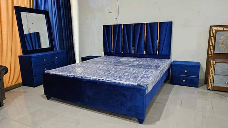 Double bed/bed set/gloss paint bed/Poshish bed/king bed/bed/Furniture 14