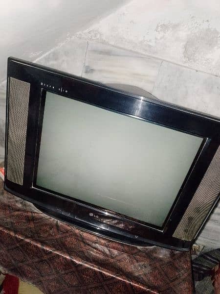 good condition slim tv for sale first customer 2