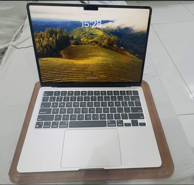MacBook Air M2 2022 - 256GB - 8GB Ram - StarLight 2
