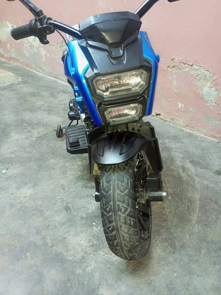 charging bike exciletar race rabar tair sound system condition clean 3