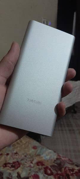 Xiaomi Mi 10000mah 22.5 power bank Two way Fast Charging In Silver 1