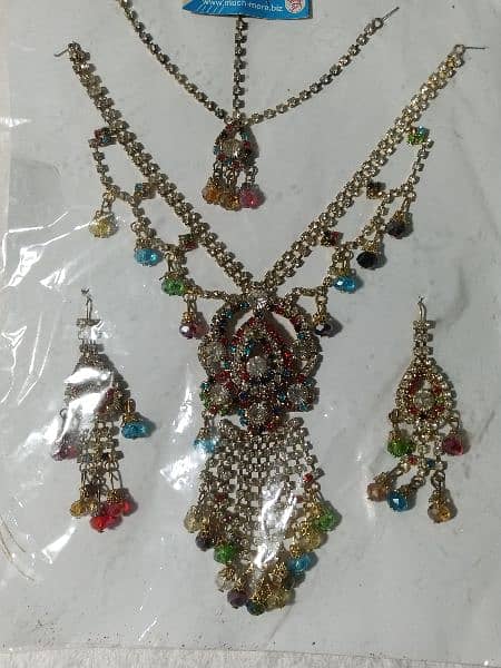 Artificial jewelry set with matha Patti 0