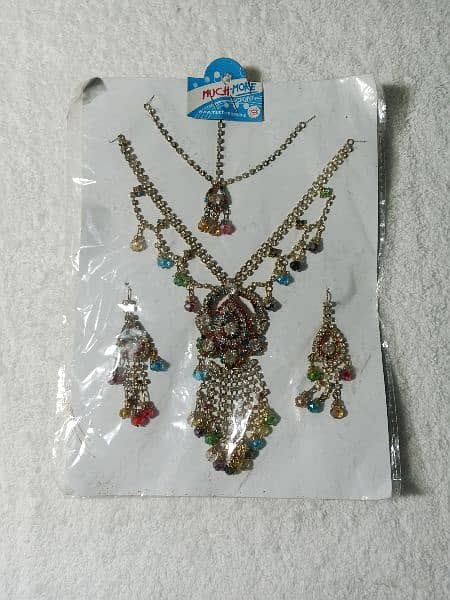 Artificial jewelry set with matha Patti 1