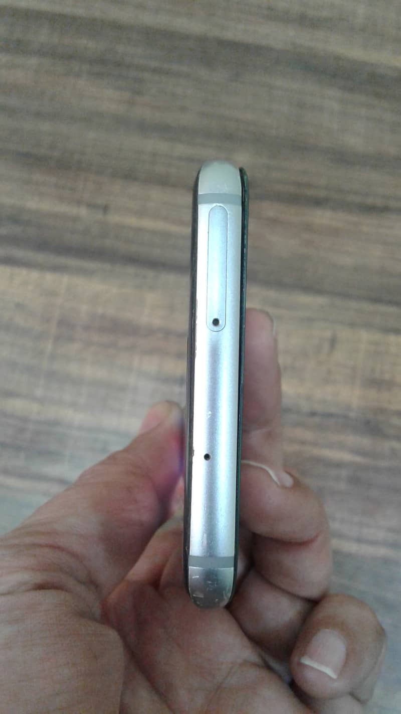 Samsung S7 Edge 4/32. PTA approved. 15 FNF. Whatsapp O3244833221 6