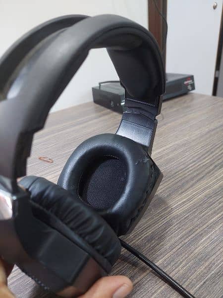 Onikuma K8 Gaming Headphones 4