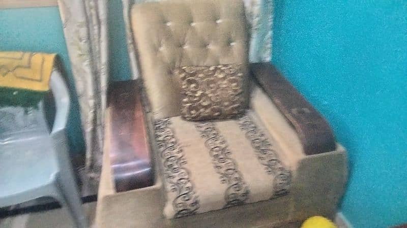 7seater sofa set for sell 2