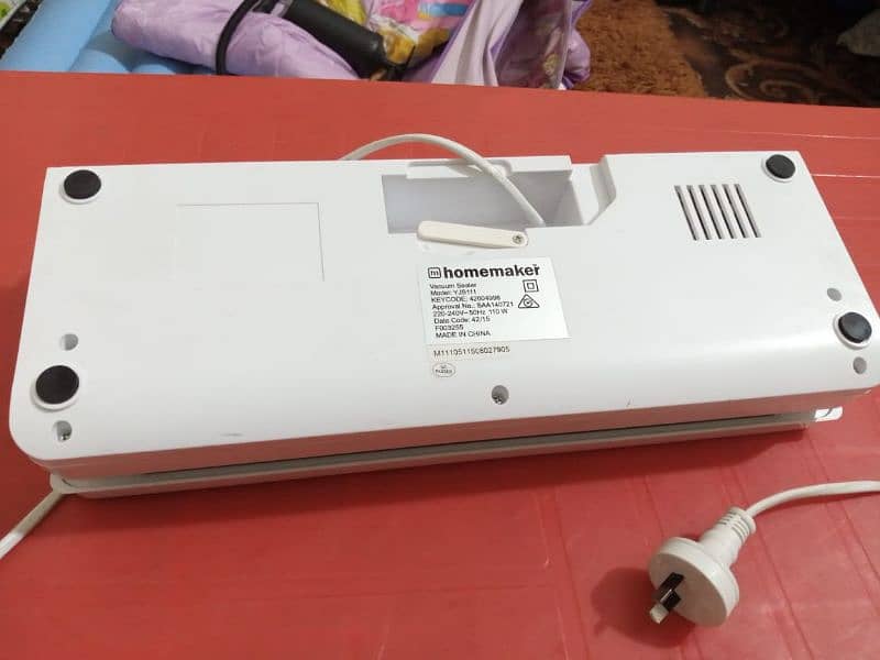 Homemaker Electric Vacuum Food Sealer, Imported 4