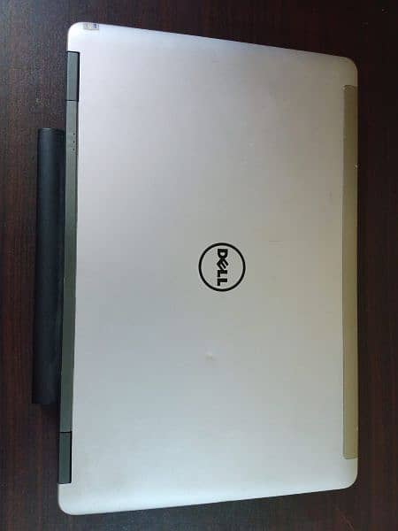 dell e6540 laptop 3