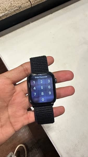Apple Watch Series 5 Grey 44mm Aluminium Gps + Cellular 4