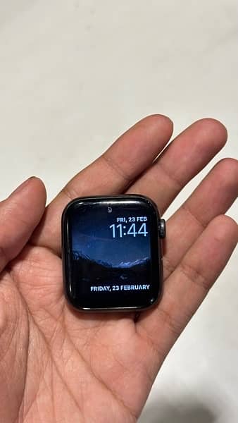 Apple Watch Series 5 Grey 44mm Aluminium Gps + Cellular 6