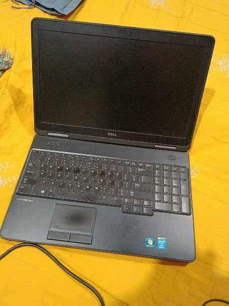 Dell Latitude E5540 15.6″ 8Gb Ram Core i5-4300U 0