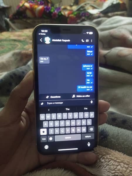 iphone xr 64gb 10/10 condition 4
