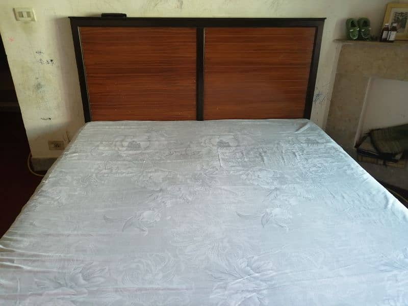 two king size double beds without mattress 6
