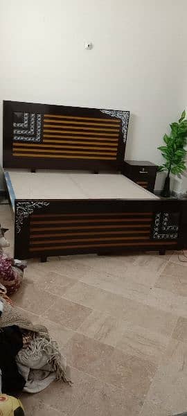 Latest wooden double bed 17