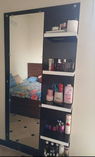 dressing table for sale 0