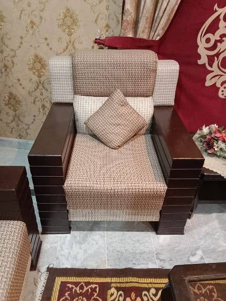 Sofa Set With 3 center tables 4