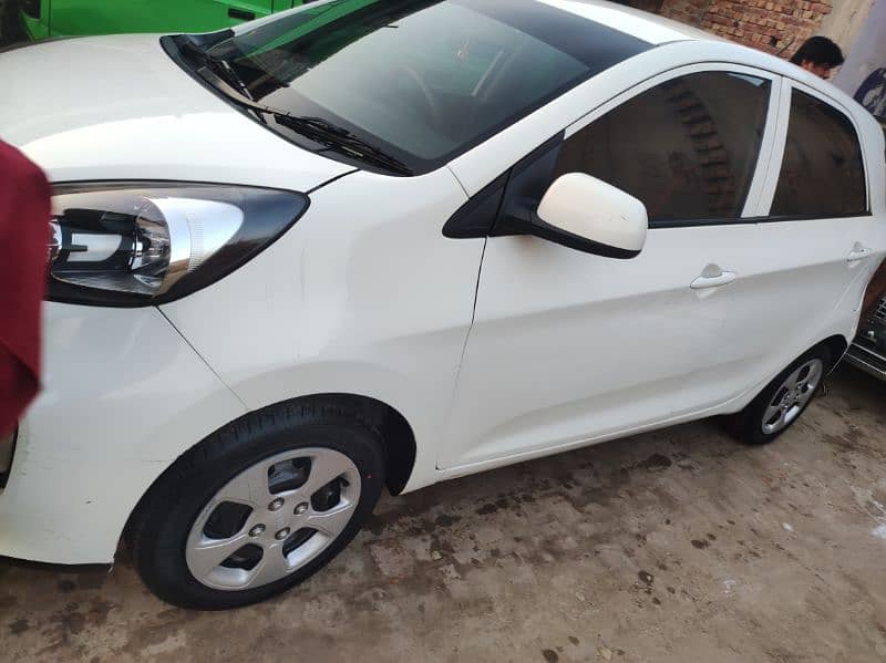 I'm selling KIA Picanto 3