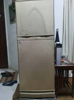 dawlance fridge with good condition 0
